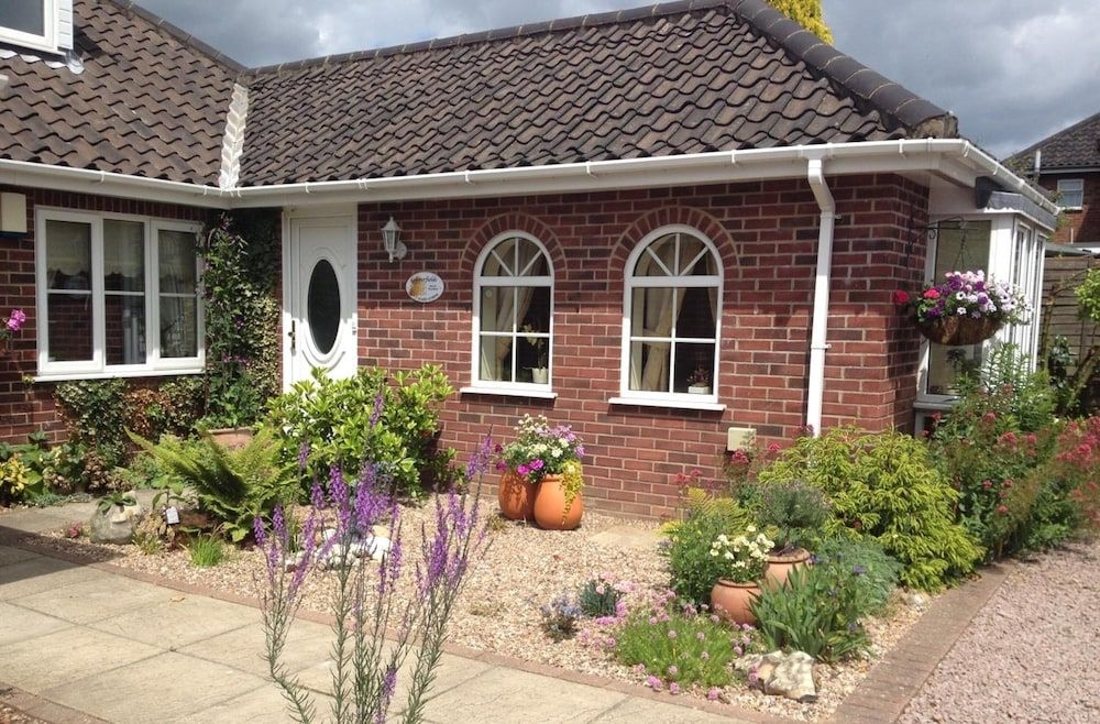 Copperfields Guest House0