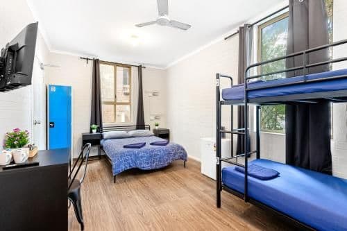 Quadruple Room with Private Bathroom