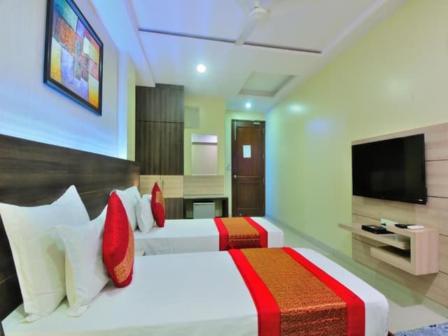 Executive Room