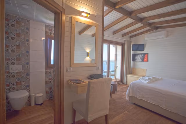 Bungalow with Sea View
