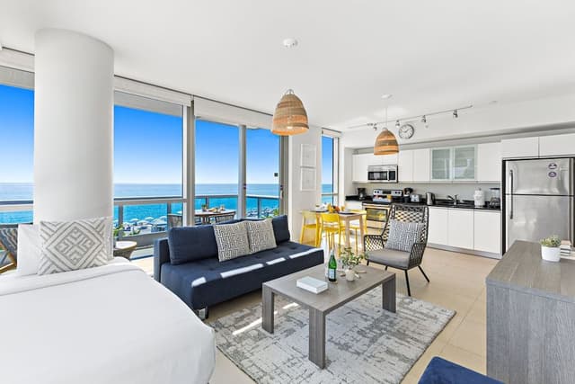 Superior Apartment, 1 Bedroom, Balcony, Oceanfront