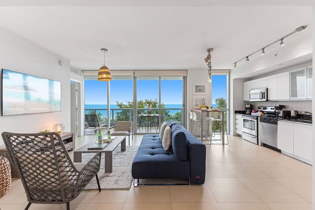 Superior Apartment, 1 Bedroom, Partial Ocean View
