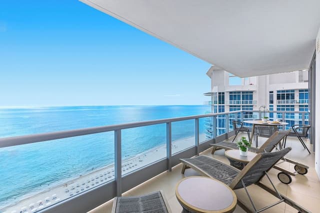 Deluxe Apartment, 1 Bedroom, Ocean View, Corner