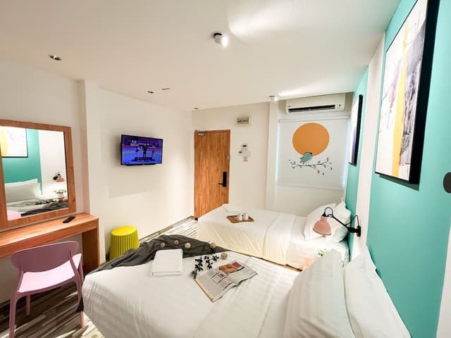 Deluxe Twin Room