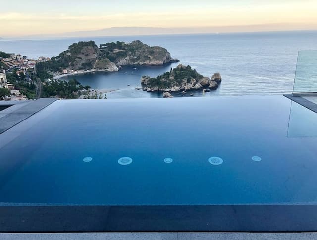 Exclusive Apartment, Private Pool, Sea View