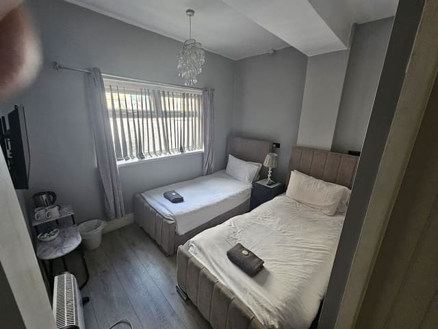 Economy Twin Room