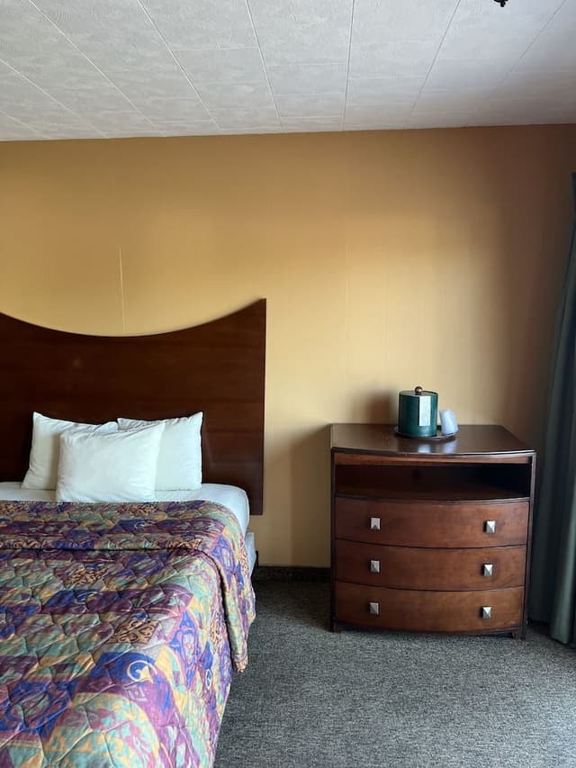 Standard Double Room, 2 Queen Beds