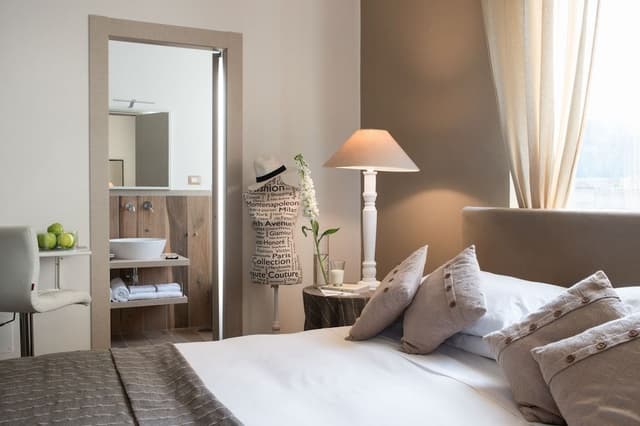 Family Room, Multiple Beds
