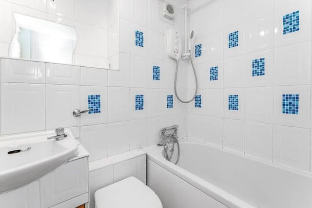 Basic Double Room