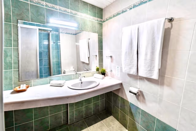 Twin Room with Balcony and Park View - Free Beach Package