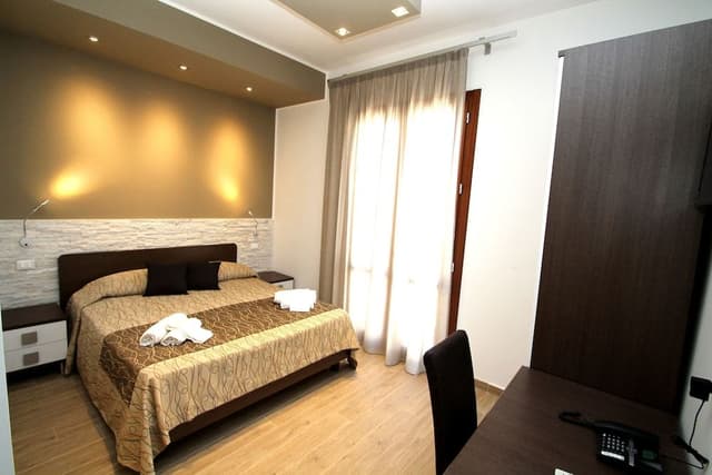 Double Room, Balcony
