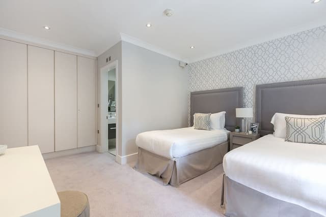 Superior Apartment, 2 Bedrooms