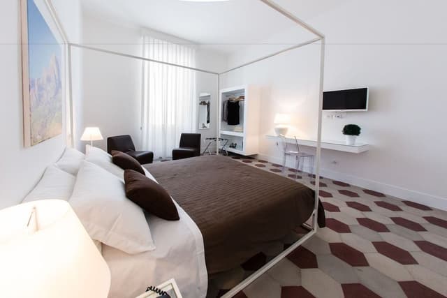 Deluxe Triple Room, 1 Bedroom, Private Bathroom