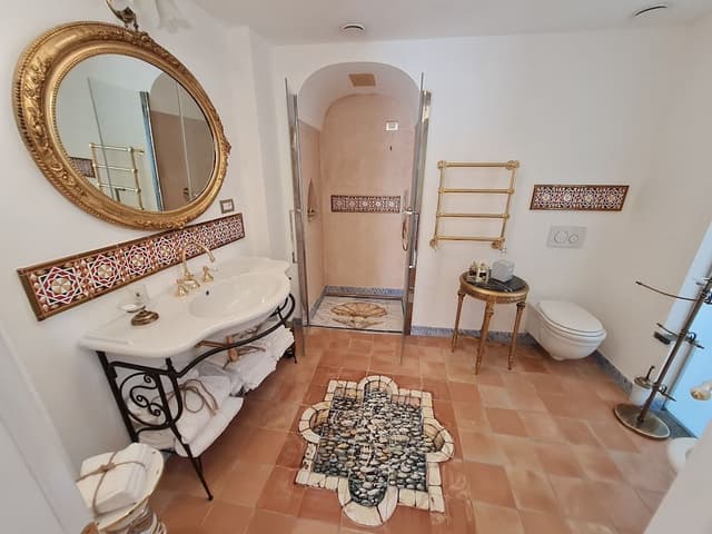 Presidential Room, Sea View
