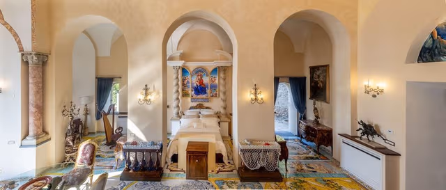 Presidential Room, Sea View