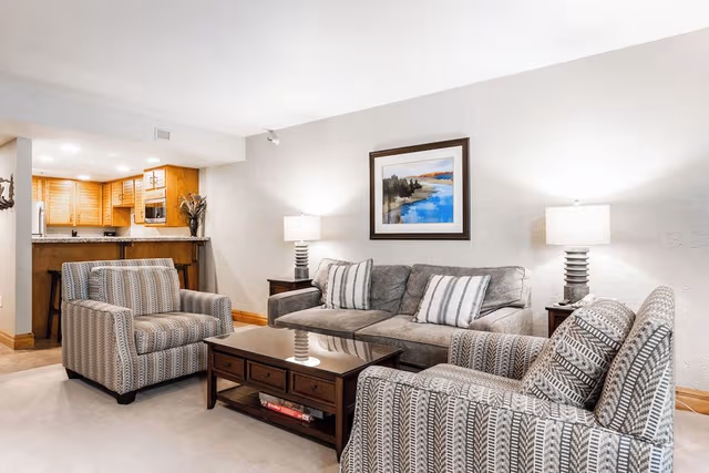 1-Bedroom Condominium - King