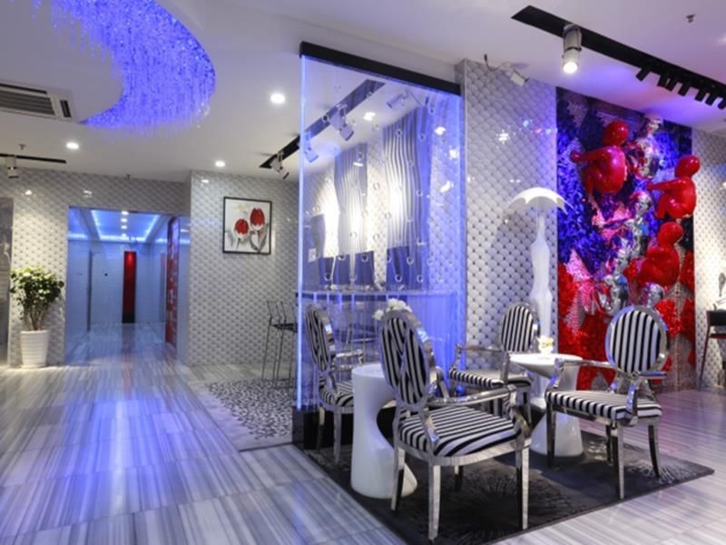โรงแรมแพลเน็ต (Planet Hotel)4