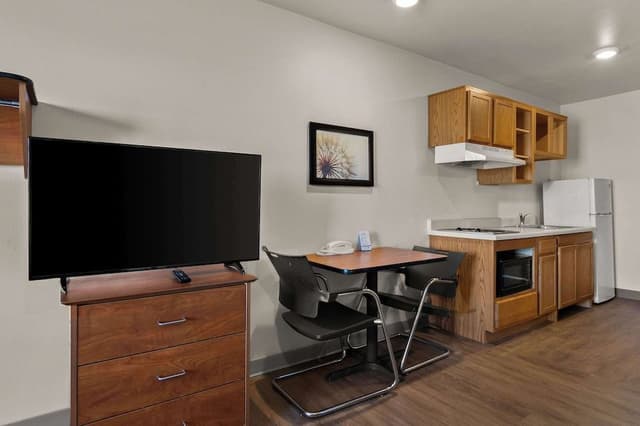 Suite, 2 Queen Beds, Accessible, Non Smoking (Efficiency)
