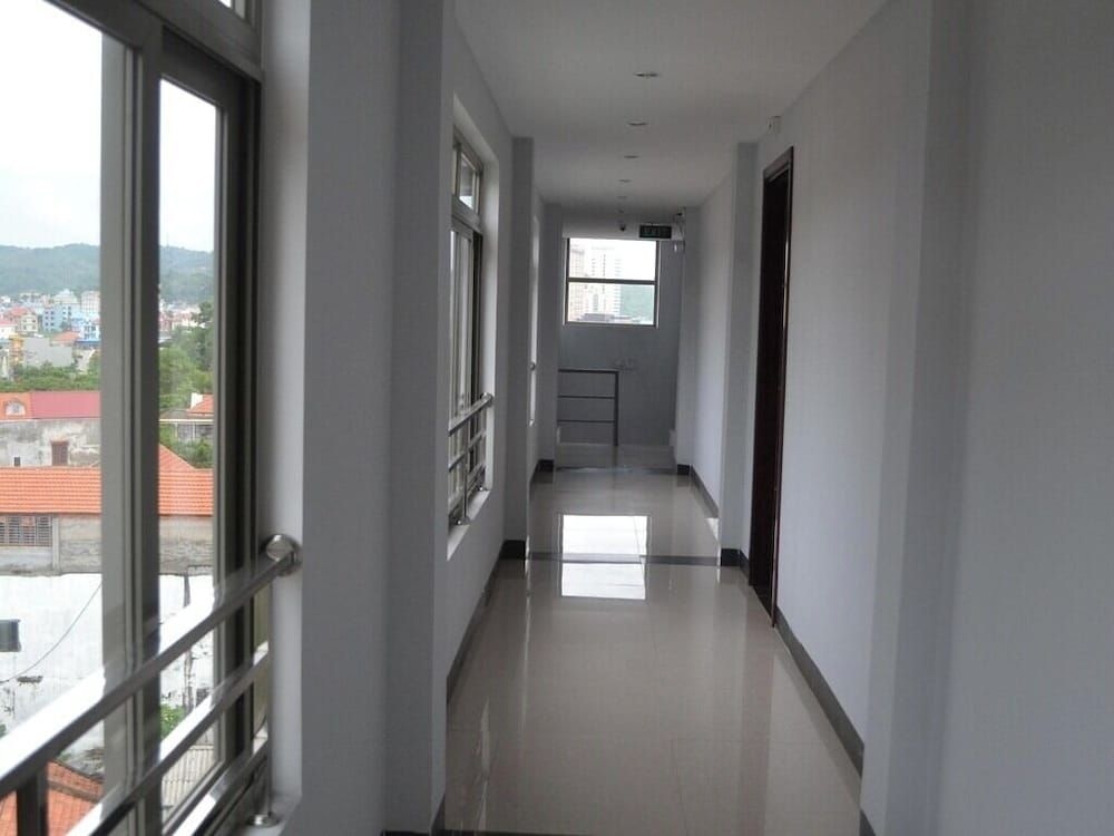 Bong Sen Ha Long Hotel1