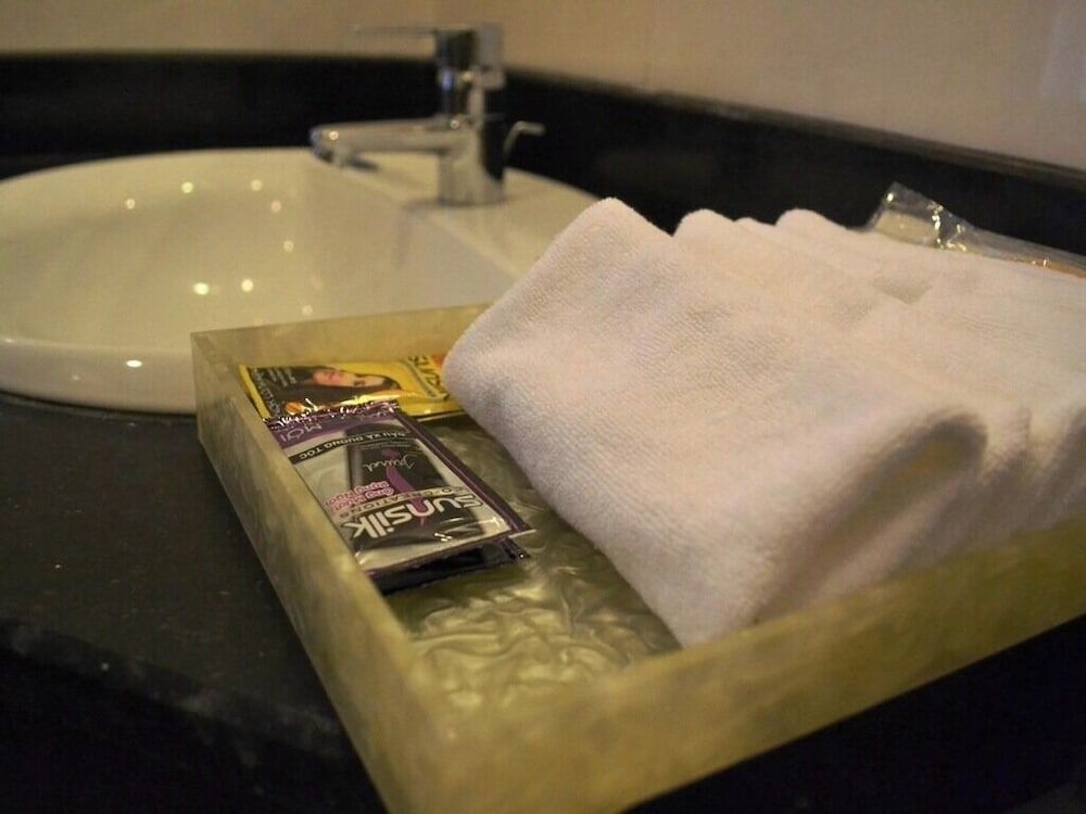 Bong Sen Ha Long Hotel3