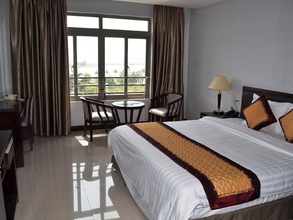 Bong Sen Ha Long Hotel0