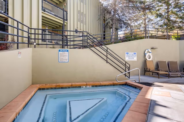 Condo, 1 Bedroom
