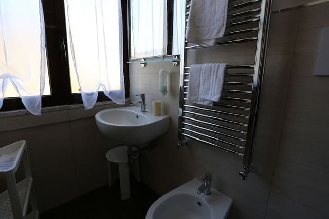 Classic Single Room