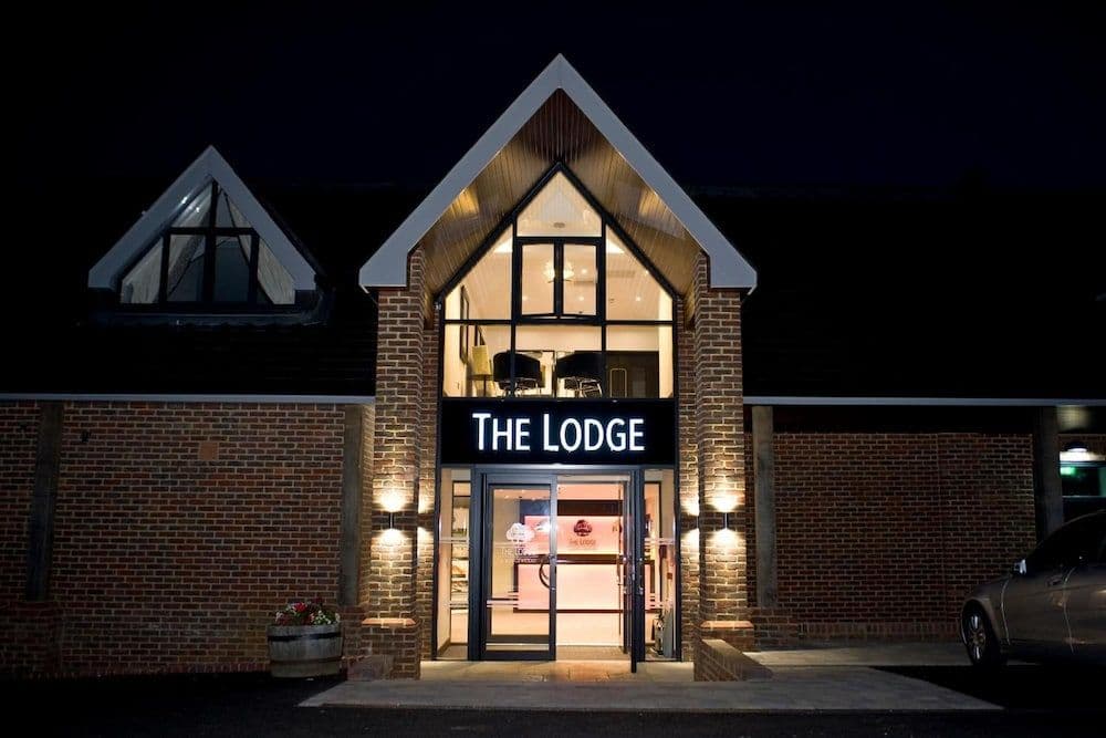 The Lodge @ Kingswood The Lodge @ Kingswood