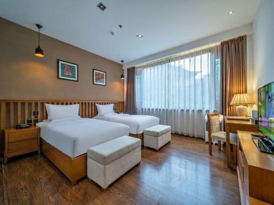Deluxe 2-bed Room