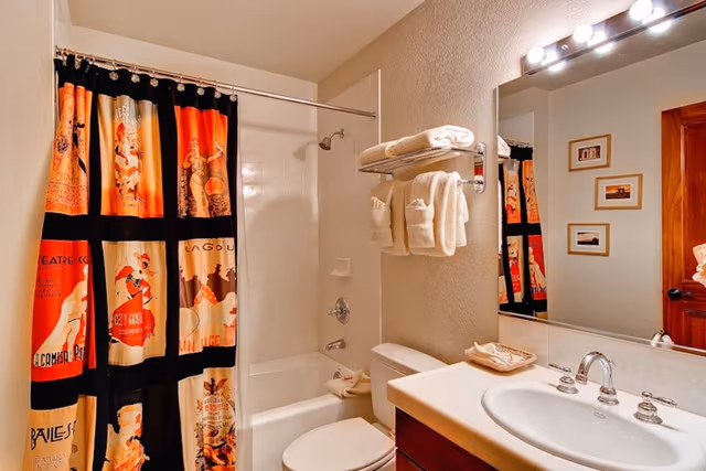 Condo, 3 Bedrooms