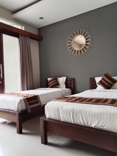 Deluxe Twin Bed