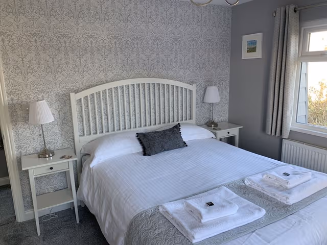Family Suite, Ensuite (Larger)