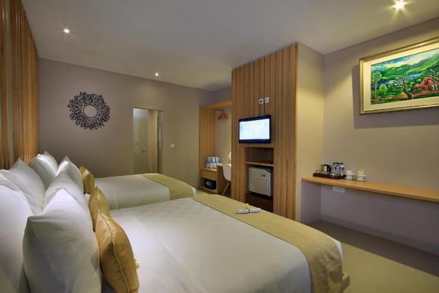 Deluxe Family Room