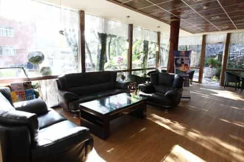 โรงแรมฮอต สปริง เวิลด์