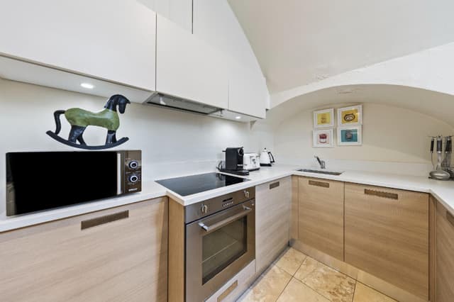 Superior Family Quad Studio Apartment