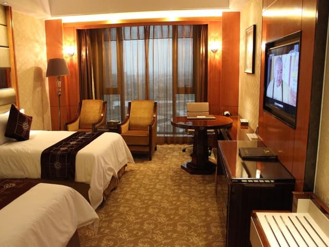 Deluxe Twin Bed