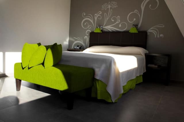 Executive Twin Suite