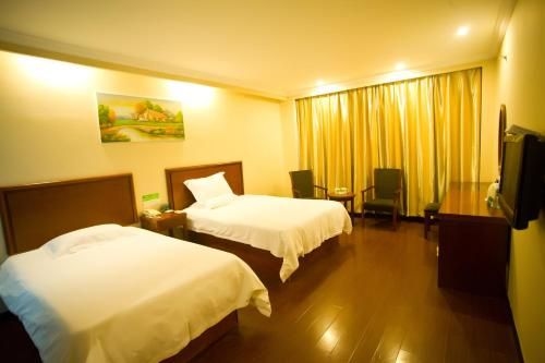 GreenTree Inn Shanghai Meilan Lake Hutai Road Express Hotel4