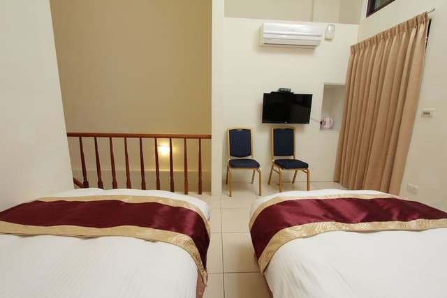 Quadruple Room, City View