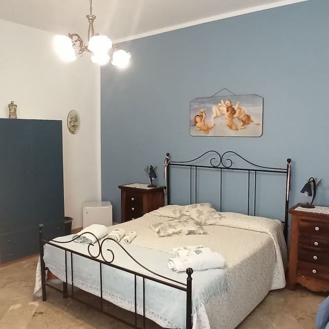 Standard Double or Twin Room, Shared Bathroom