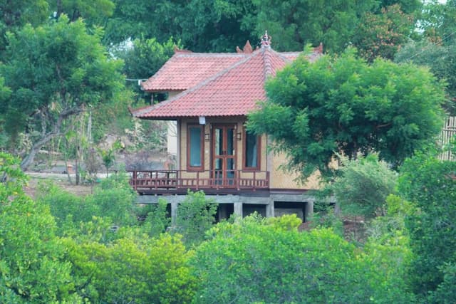 Bungalow, Sea View