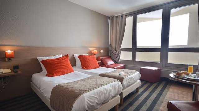Triple Room, Balcony