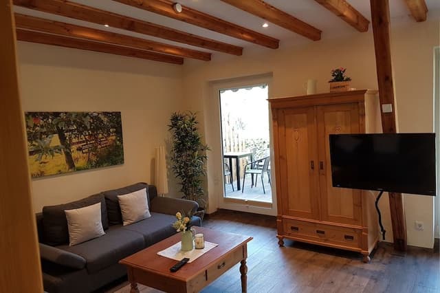 Apartment (Garten)