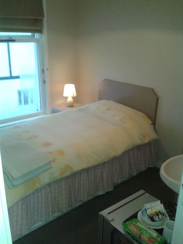 Single Room, Shared Bathroom