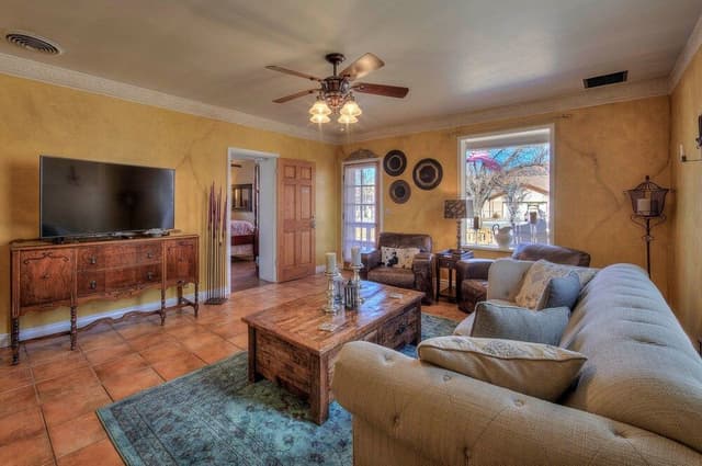 The Main House, 4 Bedrooms, Kitchen, Garden Area