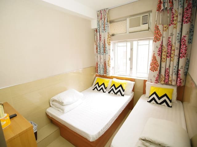 Triple Room
