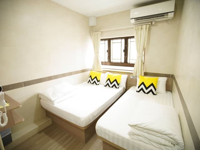 Triple Room