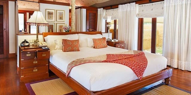 Royal Tent with Private Pool