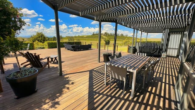Deluxe Villa