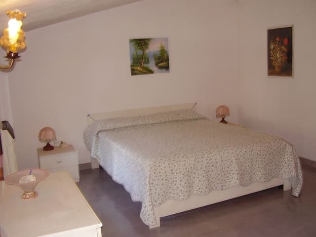 Apartment, 2 Bedrooms, Smoking, Balcony